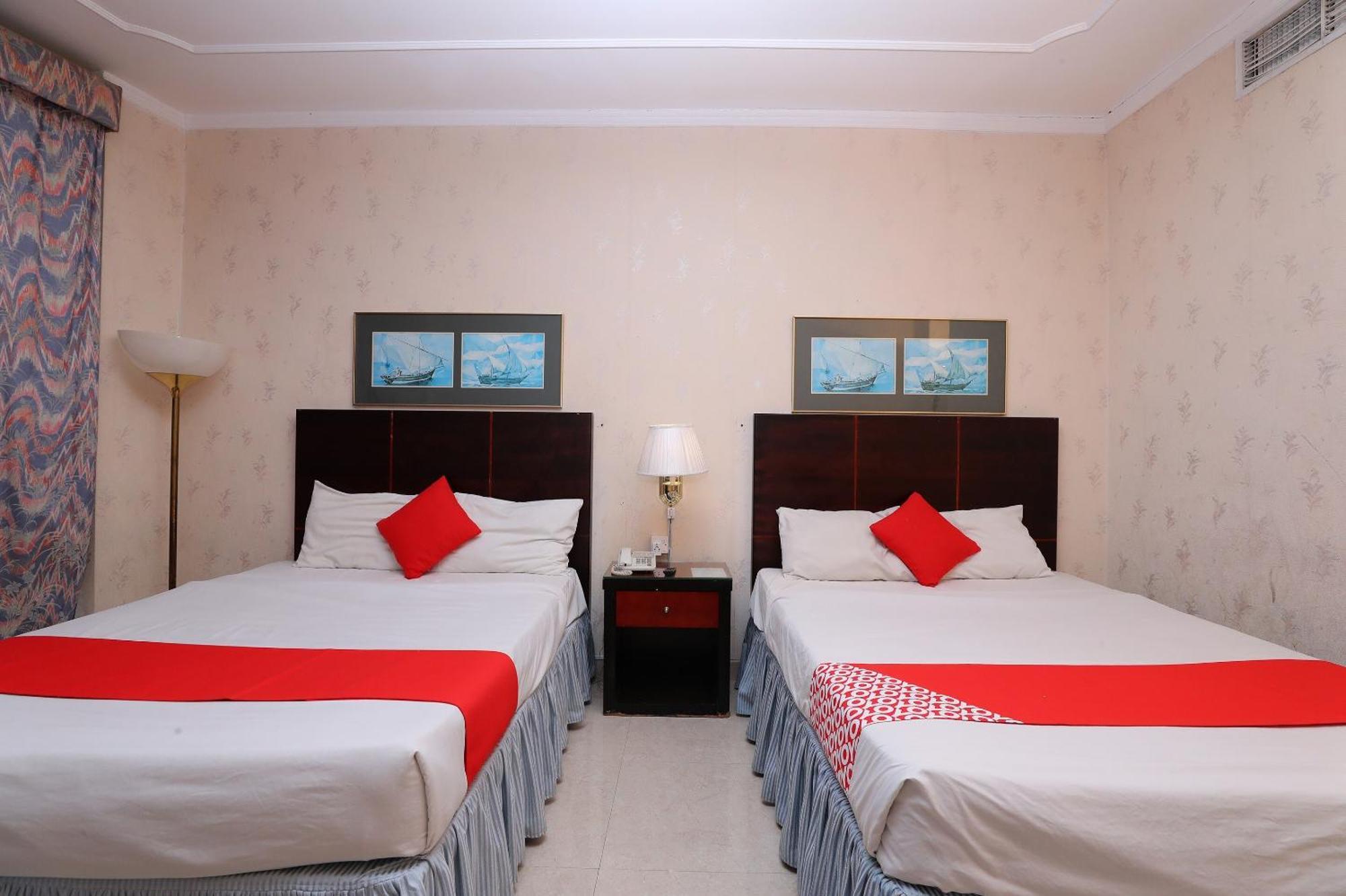 Oyo 112 Semiramis Hotel Al Manamah Esterno foto