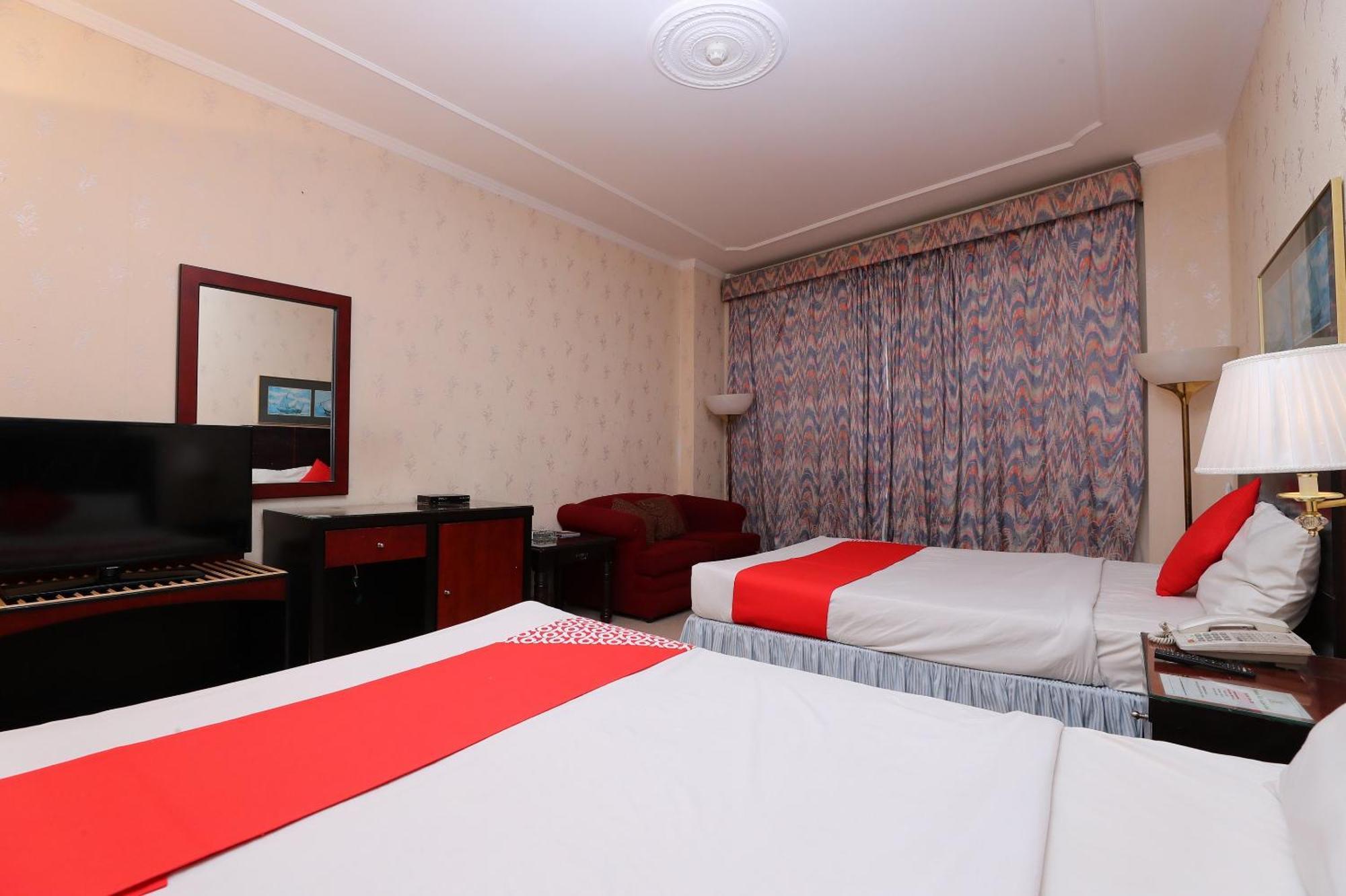 Oyo 112 Semiramis Hotel Al Manamah Esterno foto
